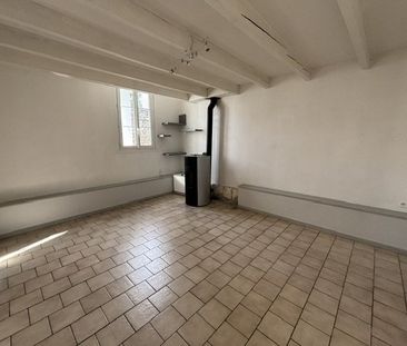 Location Maison 2 pièces 68m² ANGOULEME 16000 - Photo 1