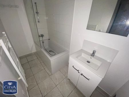 Location Appartement 3 pièces 64m² TOULON 83000 - Photo 4