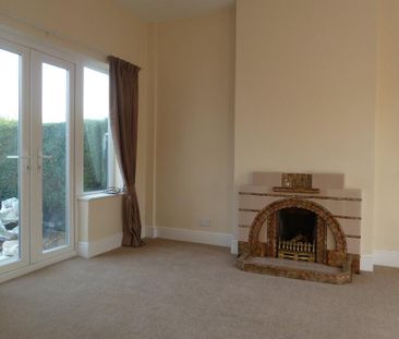 2 bedroom semi-detached house to rent - Photo 5