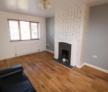 6 Glenmount Grove, Newtownabbey, BT36 7QH - Photo 2