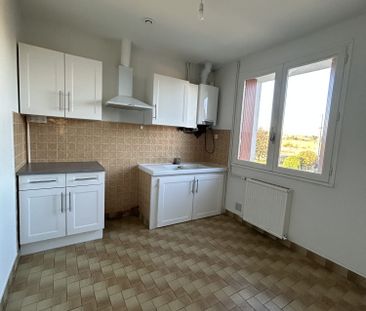 Location Appartement 3 pièces 77m² GAILLAC 81600 - Photo 3