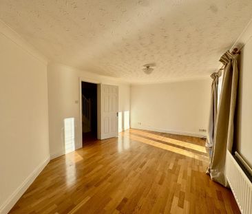 4 bedroom detached house to rent - Photo 6