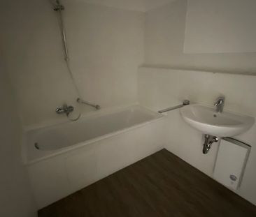 Geräumige Wohnung mit Balkon in Neumühl.. - Photo 1