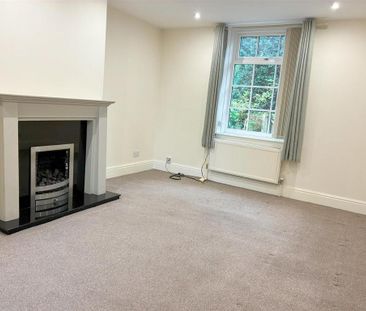 3 bedroom end of terrace house to rent - Photo 1