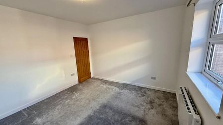1 bedroom terraced house to rent - Photo 3
