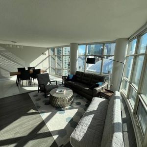 Furnished Condo Rental - Upscale Corner 2 Bed, 2 Bath, Waterfront View - Photo 2