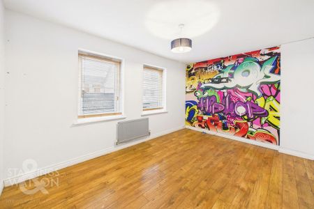 3 bedroom townhouse to rent - Photo 4