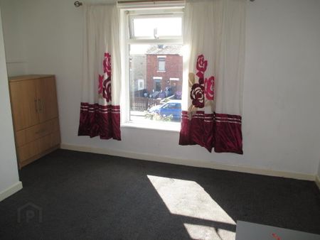 Parkgate Crescent, Belfast, BT4 1EU - Photo 2