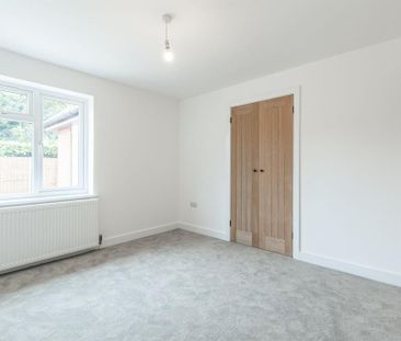 2 bedroom detached bungalow to rent - Photo 5