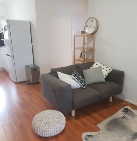 Charming 2-Bedroom Home in Camden Park - Photo 2