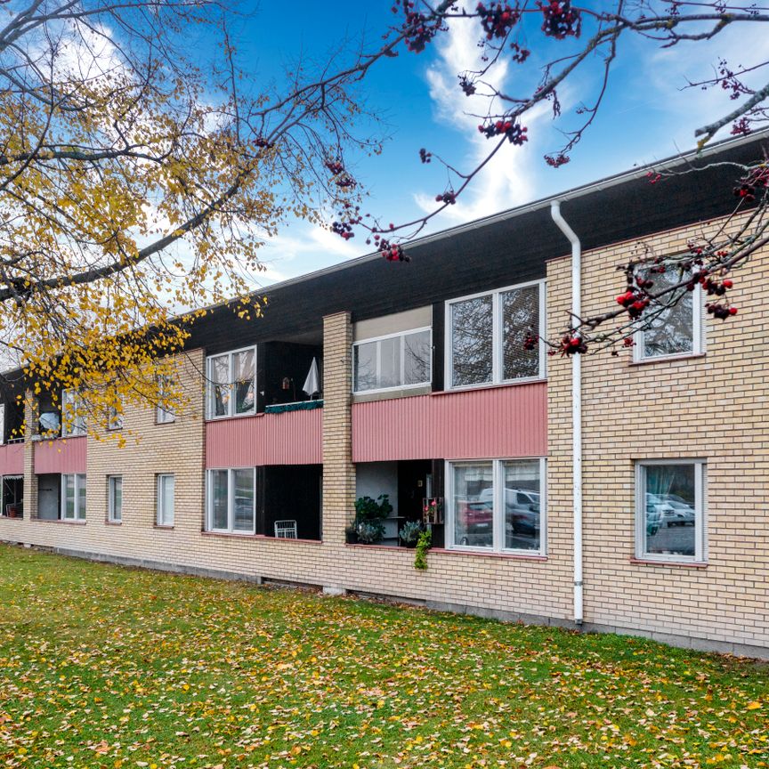 Oppeby Gård, Nyköping - Photo 1