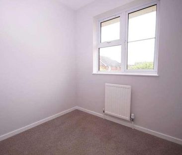 Up Hatherley, Cheltenham, GL51 - Photo 2