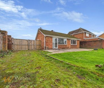 3 bedroom detached bungalow to rent - Photo 3