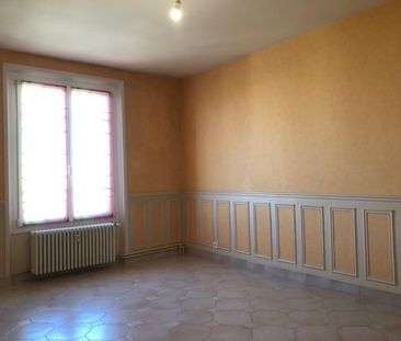 Location Appartement 2 pièces 75m² BESANCON 25000 - Photo 5