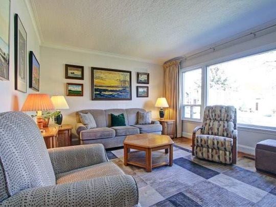 For Lease - 34 Agar Crescent, Toronto, Ontario - Photo 1