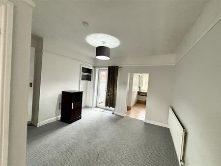 Belvoir Road, Coalville - Photo 4