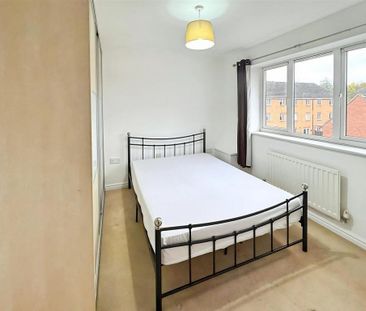 2 bedroom apartment to rent - Photo 4