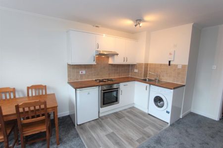 1 bedroom flat to rent - Photo 3