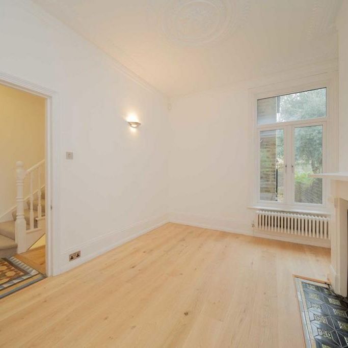 4 bedroom house to rent - Photo 1