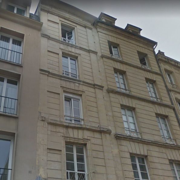 CAEN - Photo 1