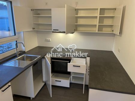 140qm Neubau-Doppelhaushälfte mit 6 Zimmern inkl. EBK, Parkett, elek. Rollläden, Zaun, 2 Pkw-Plätze - Foto 4