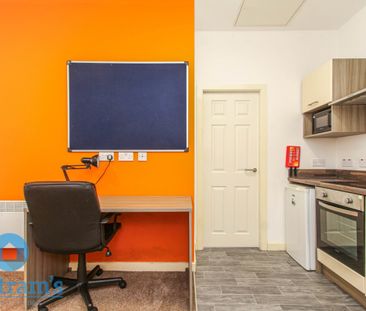 1 bed Apartment for Rent - Photo 4