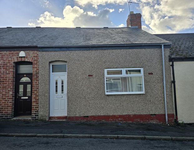 3 bedroom bungalow to rent - Photo 1