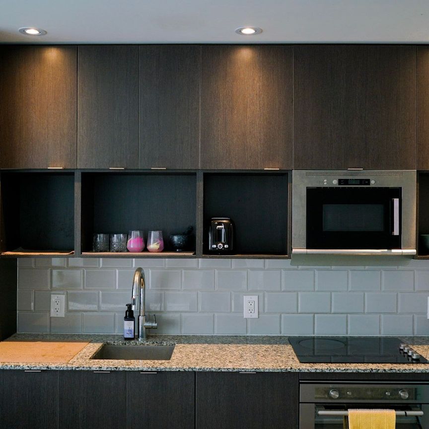 For Lease - 89 Mcgill Street Unit# 3206, Toronto, Ontario - Photo 1