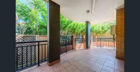 Where Modern Living Meets the Best of Emu Plains - Photo 5