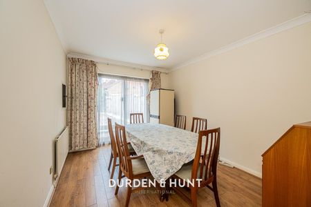 Parham Drive, Gants Hill, Ilford - Photo 4