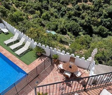 Luxury House for rent in Istán, Spain - Photo 5