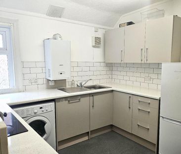 3 bedroom maisonette to rent - Photo 1