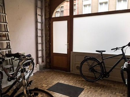 Appartement met 1 slaapkamer te huur in hartje Ieper - Photo 4