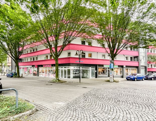 2,5 Zimmer – renoviert – zentrale Lage – große Terrasse - Photo 1