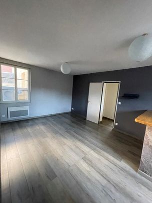 Location Appartement 4 pièces 75m² DESCARTES 37160 - Photo 1