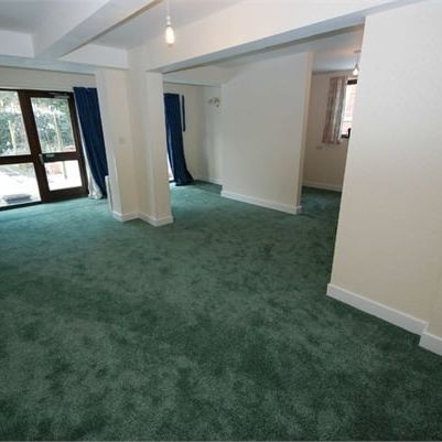 Hillmorton Road, Rugby, CV22 - Photo 1