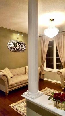 For Lease - 135 Stonechurch Crescent, Markham, Ontario - Photo 1