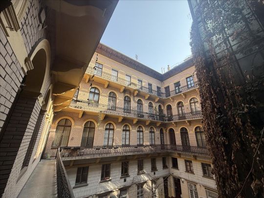 Kiadó jó állapotú lakás - Budapest VI. kerület - Fotó 1