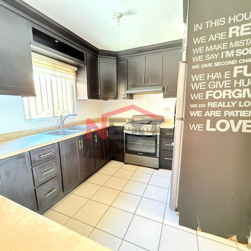 CASA EN RENTA EN EL ESPLENDOR SECC III - Foto 1