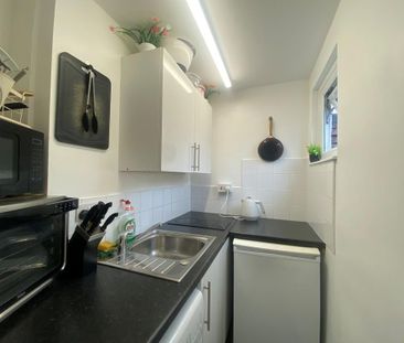 1 bedroom apartment to rent - Photo 5