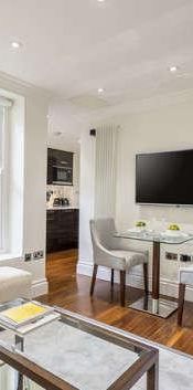 Kensington Gardens Square, Bayswater, W2 - Photo 1