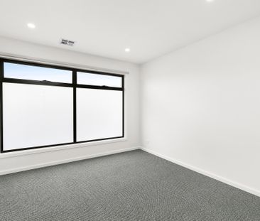 2/6 Broadmeadows Road, Tullamarine VIC 3043 - Townhouse For Rent | ... - Photo 5