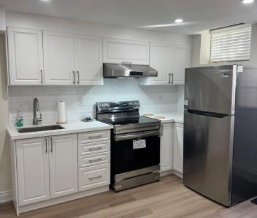 19 Arnold Crescent #BASEMENT - Photo 5