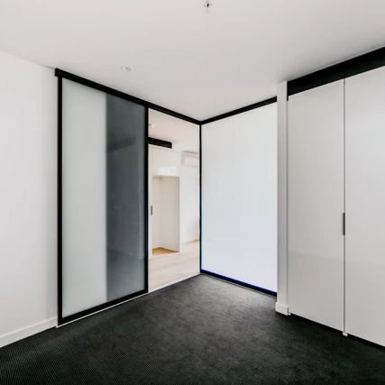 33 Rose Lane, Melbourne - Photo 1