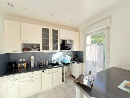 À louer : Appartement 3 pièces avec jardin à LES ULIS - Photo 2