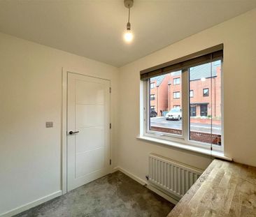 3 bedroom townhouse to rent - Photo 5