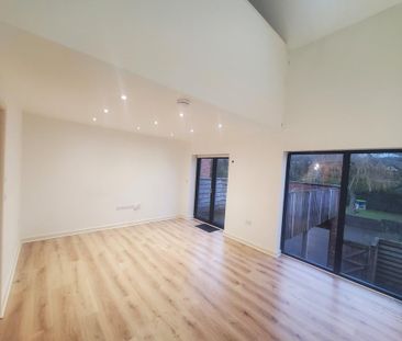 4 bedroom terraced house to rent - Photo 3