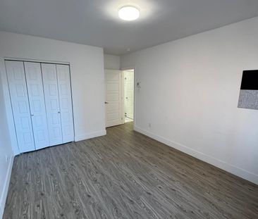 5480 Av. Coronation, apt. 7 - Photo 6