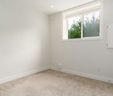 Canada Way & Hazelmere St, Burnaby - Photo 4