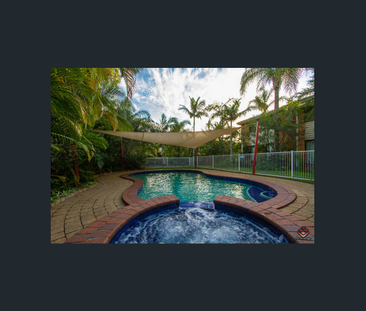 Coastal Convenience Meets Beachside Living - Light & Airy 2 Bedroom... - Photo 2